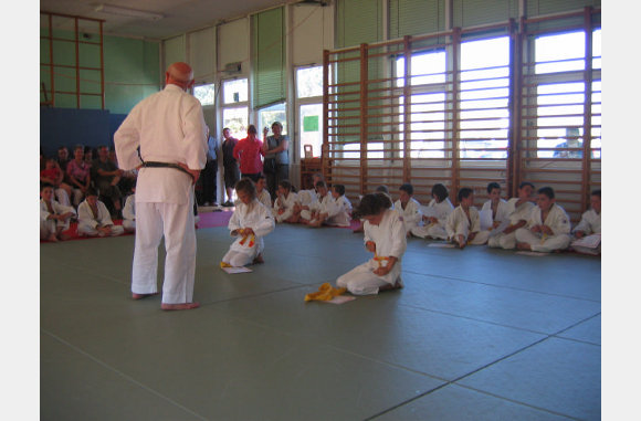 Remise des ceintures 11 juin 2006 055