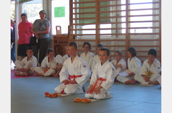 Remise des ceintures 11 juin 2006 058