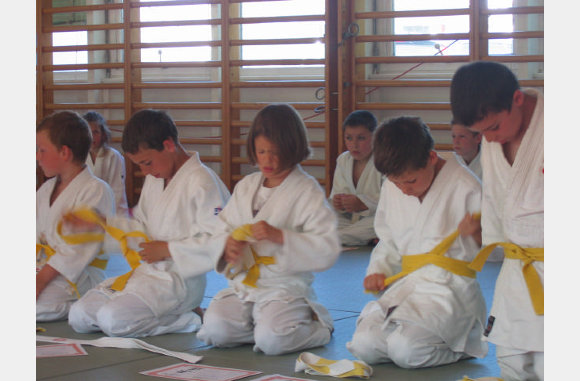 Remise des ceintures 11 juin 2006 053