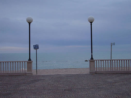 il mare della piazza brancondi