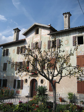 Villa De Mezzan