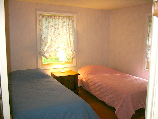 bedroom2
